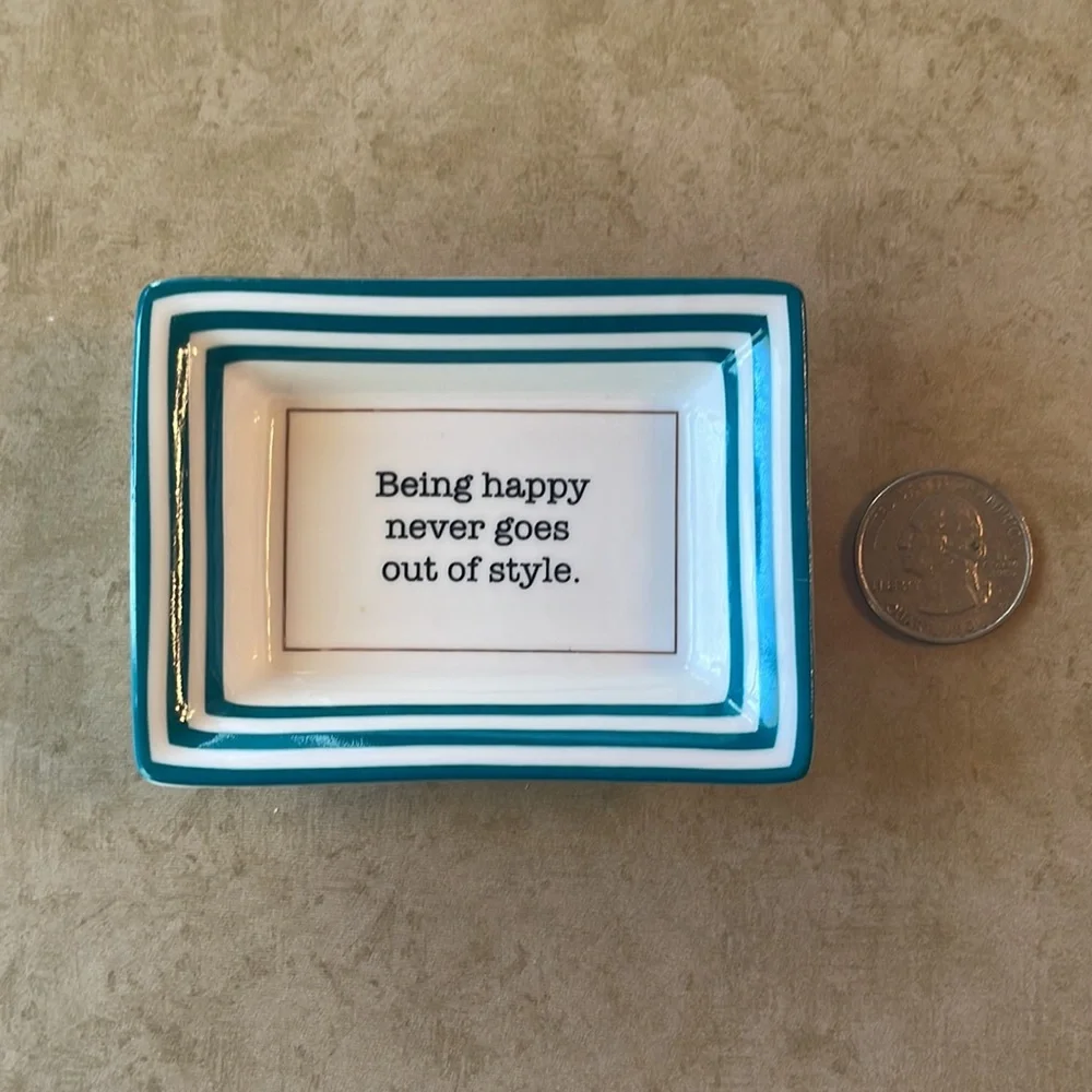 Two’s Company Petite Wise Saying Trinket Tray